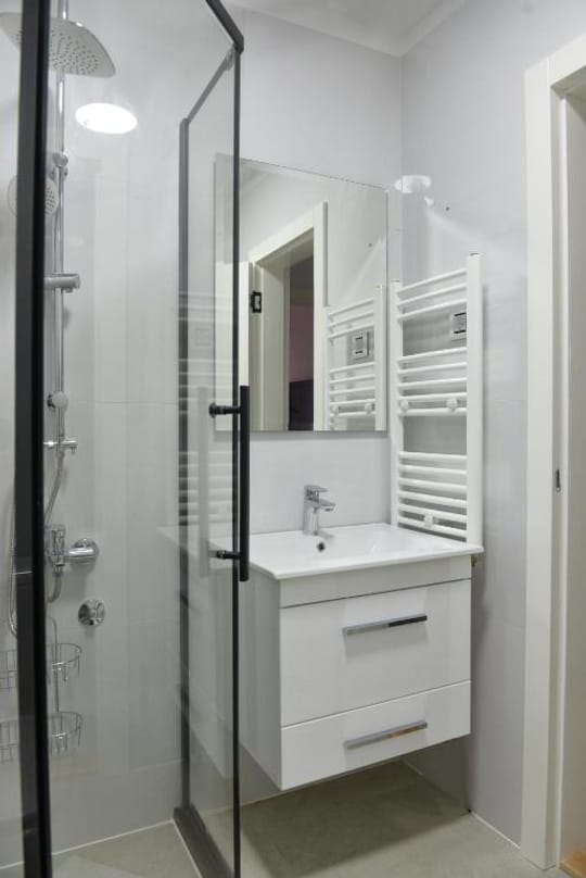 Apartman superior 4, pogled na kuhinju.