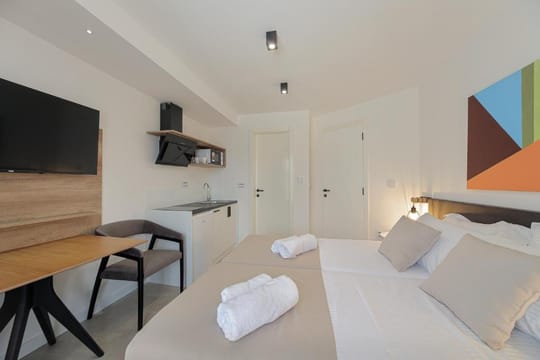 Apartman superior 4, pogled na kuhinju.
