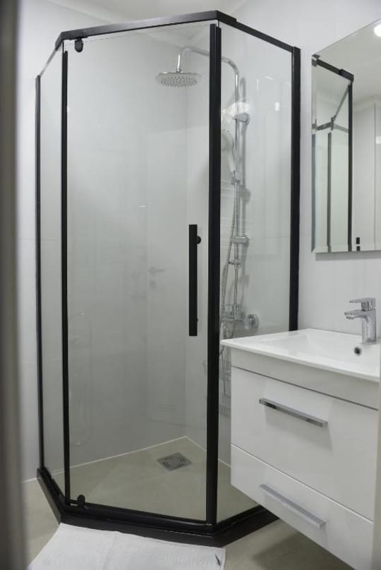 Apartman superior 4, pogled na kuhinju.