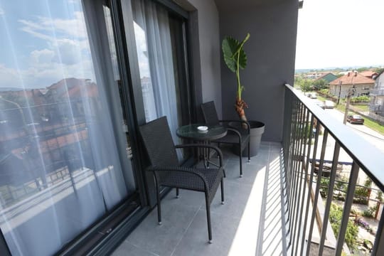 Apartman superior 4, pogled na kuhinju.