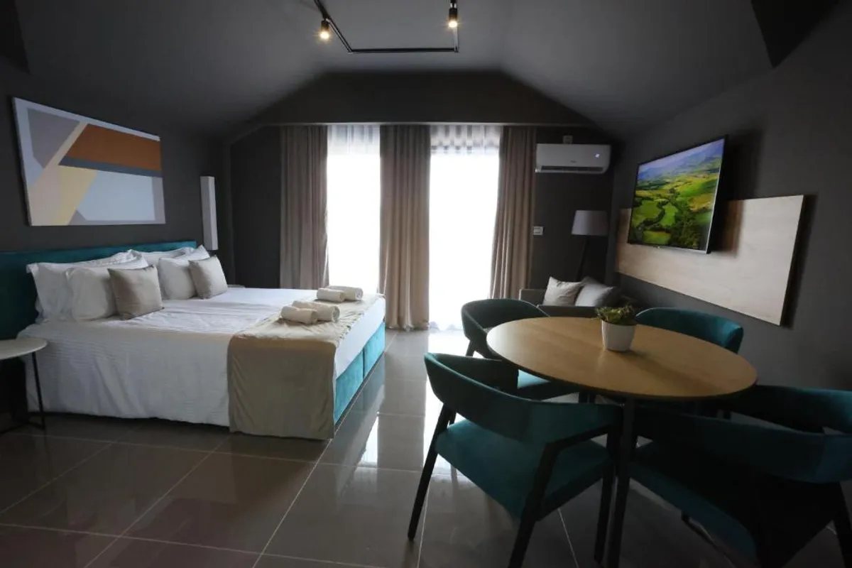 Deluxe apartman sa kadom u dnevnoj sobi Jagodina