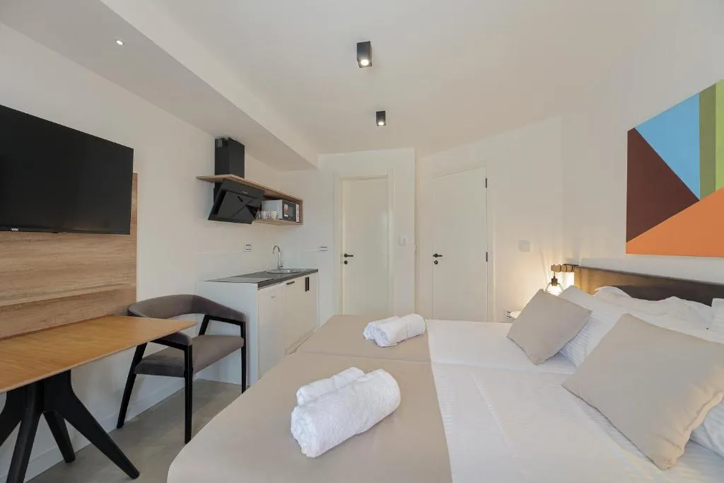 Prostran Studio apartman sa dnevnim boravkom