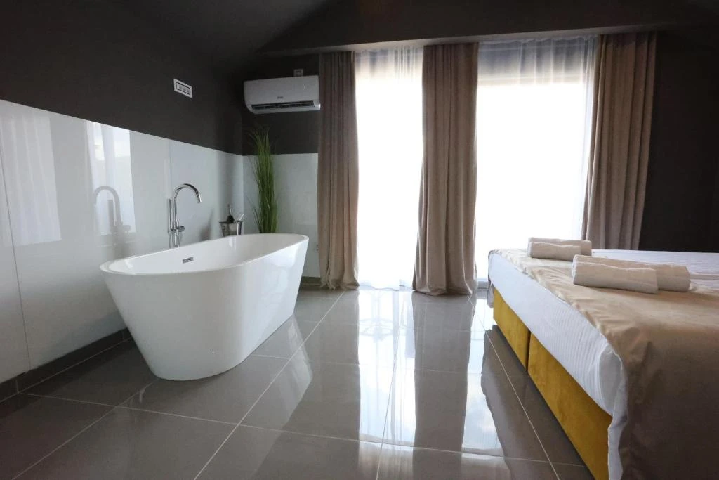 Deluxe apartman sa kadom u dnevnoj sobi u Jagodini